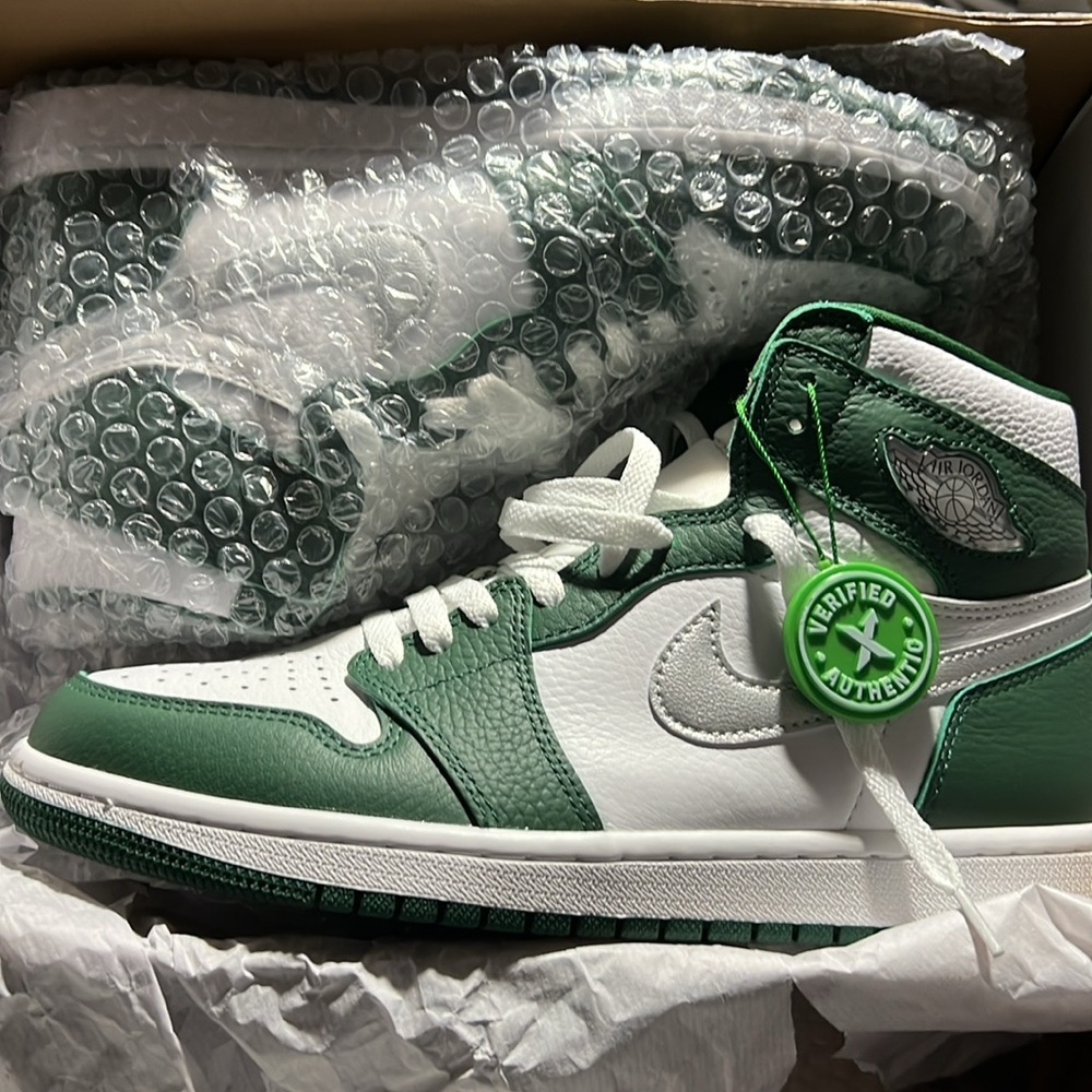 Air Jordan 1 Retro High OG George Green Sneakers Men's 8.5 Women's 10 DZ5485-303